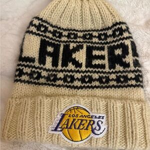 Los Angeles Lakers Beanie - Cream and Black